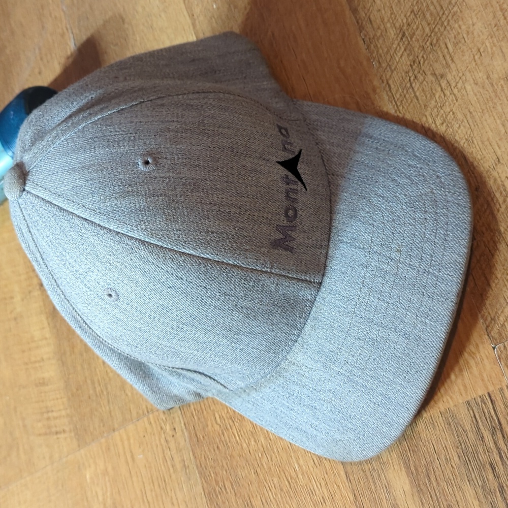 Grey Montana hat